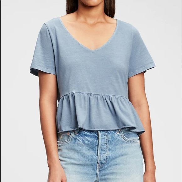 GAP Tops - 🆕GAP Classic Blue V-Neck Short Sleeve Tee - Size M